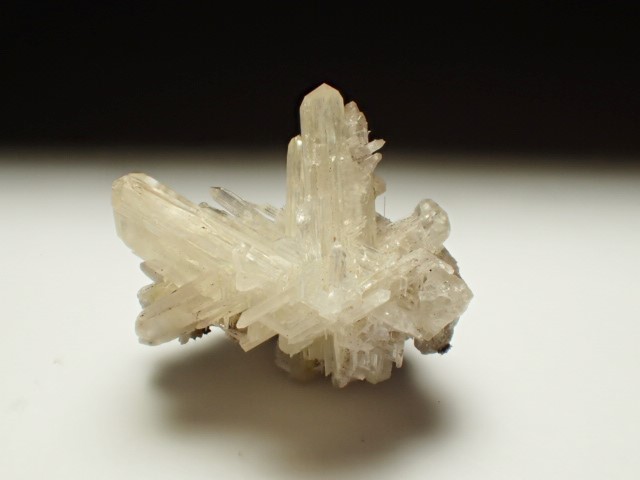 白鉛鉱 Cerussite
