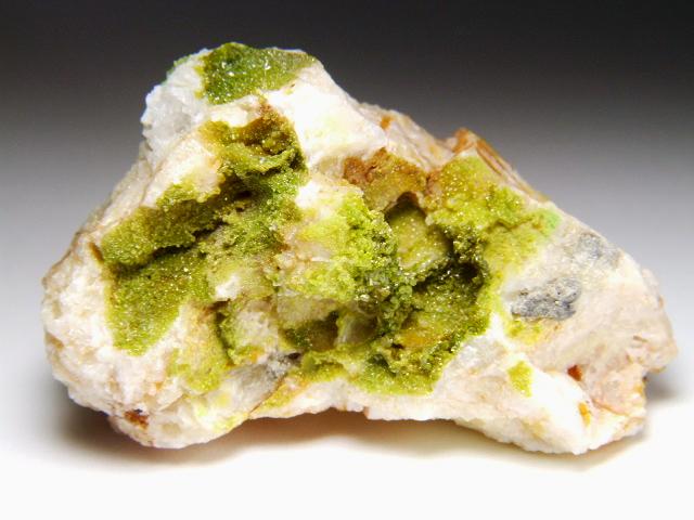 緑鉛鉱 / Pyromorphite
